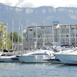 & Marina D'adelphia Hotel