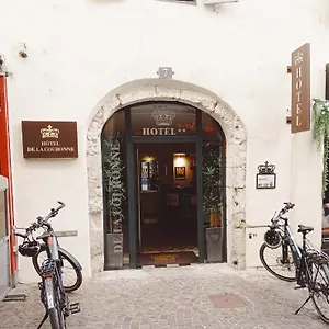 De La Couronne Hotel
